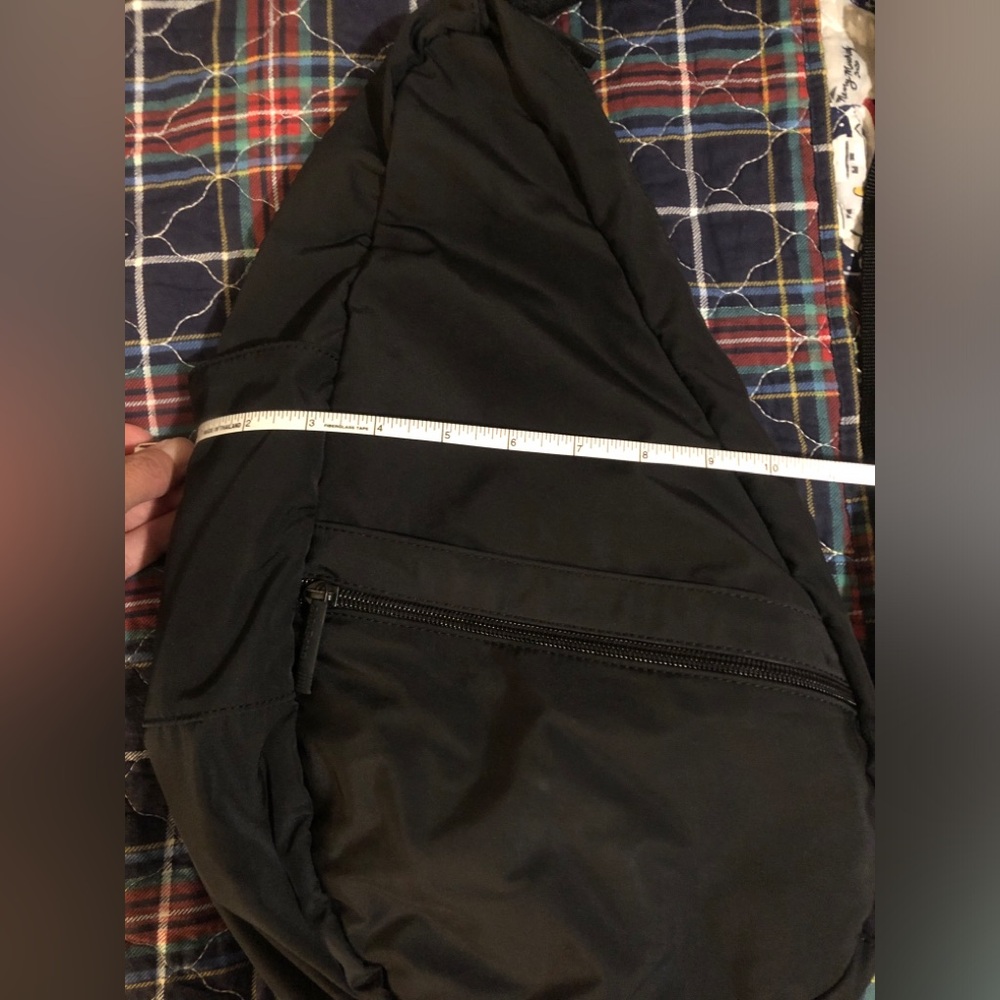 L.L. Bean sling bag - Picture 13 of 15